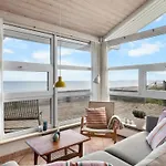 Amila - 10m From The Sea By Interhome