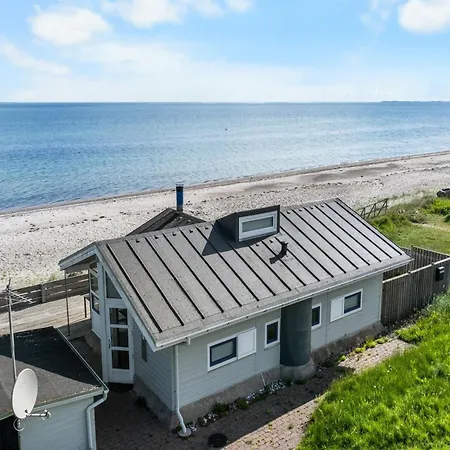 Amila - 10m From The Sea By Interhome Otterup